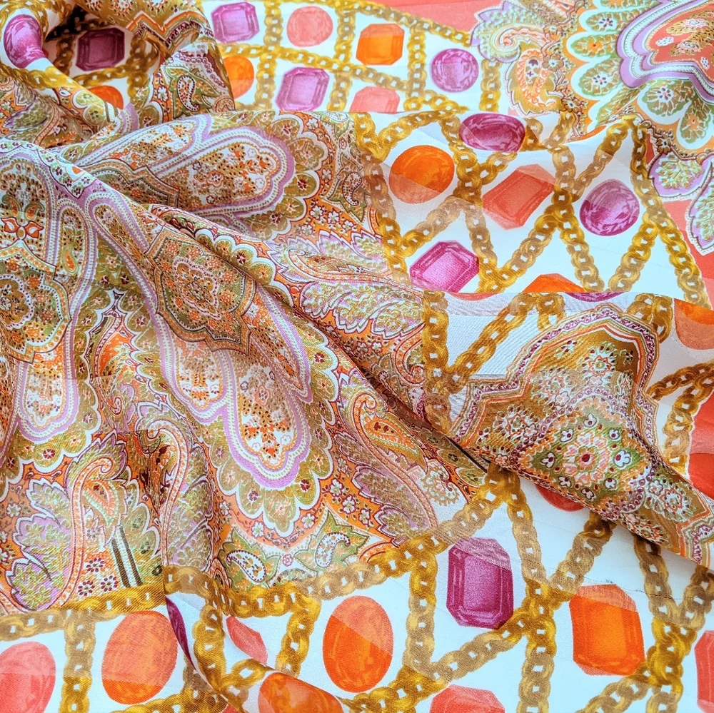 LIVE SHOW ITEM 💥 Christian Dior silk scarf